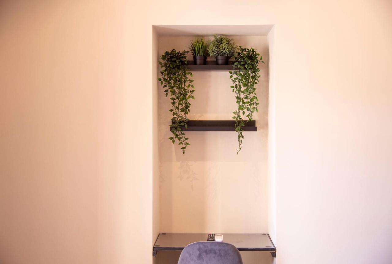 Ad Suites Tritone Roma Exterior foto